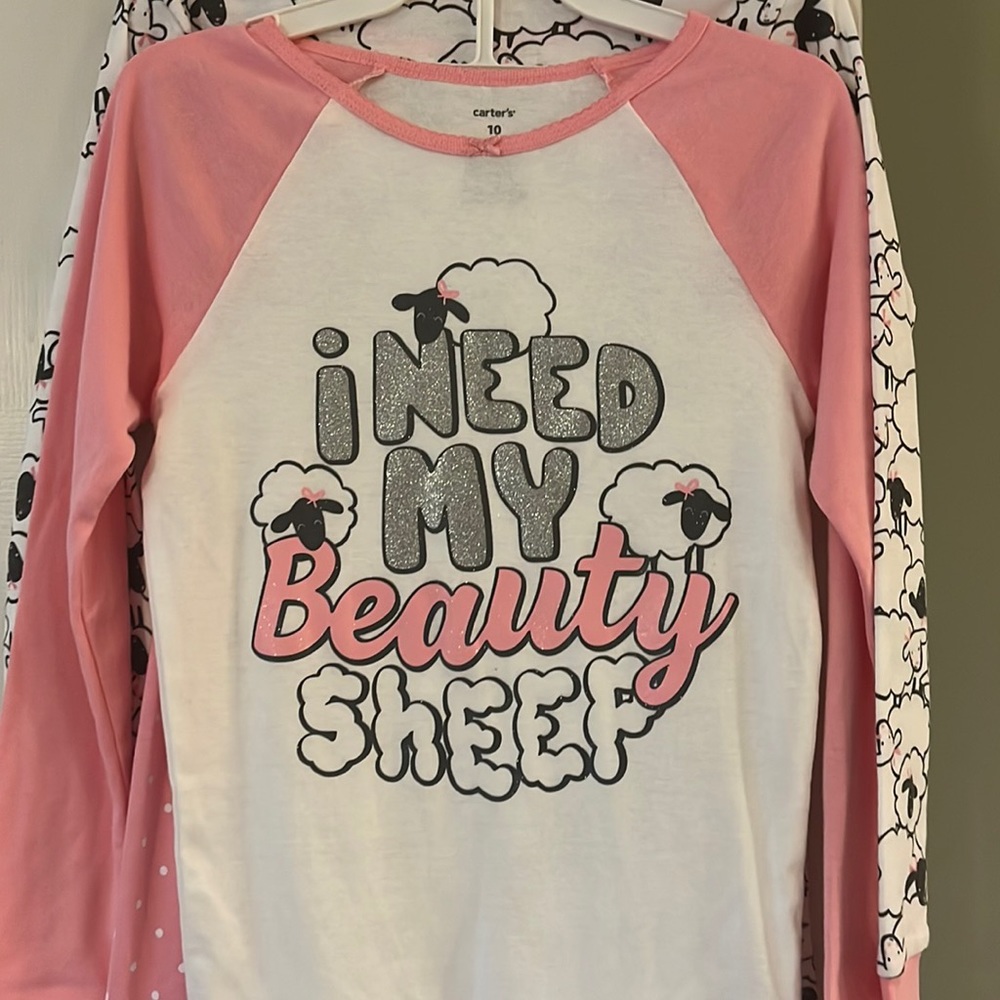 NWT Carter’s 4-pc pajama set